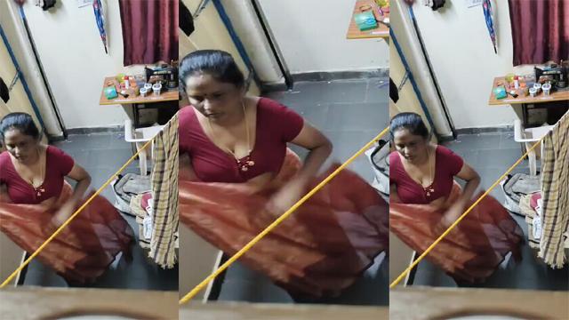 Tamil Mom Changing Room Captured Secretly First Time