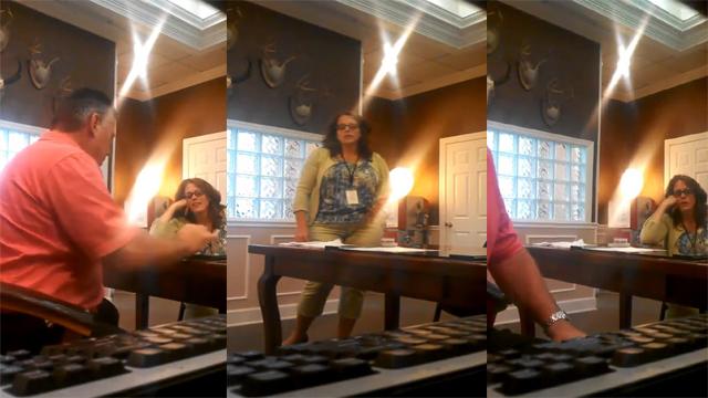 Boss Having Affair with Hot Milf Workers Fucking