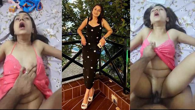 Horny Cute Indian Slim Babe Super Hard Sex Loud Moans
